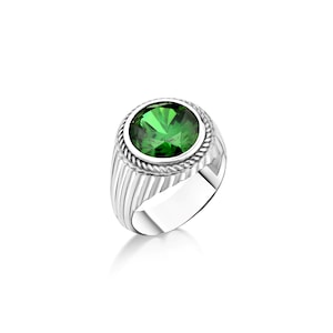 Green emerald stone ring for men in 925 silver, Unique mens emerald fashion ring, Green jade stone men ring, Green stone wedding rings