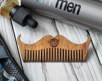 Wood comb