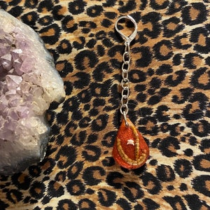 Mealworm and Tooth Bloody Teardrop Earring (Single)