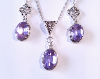 Ensemble de bijoux victorien en argent violet, collier boucles d'oreilles Ensemble de bijoux en argent lavande Ensemble de bijoux bohème Ensemble de bijoux en cristal lilas Ensemble cadeau violet