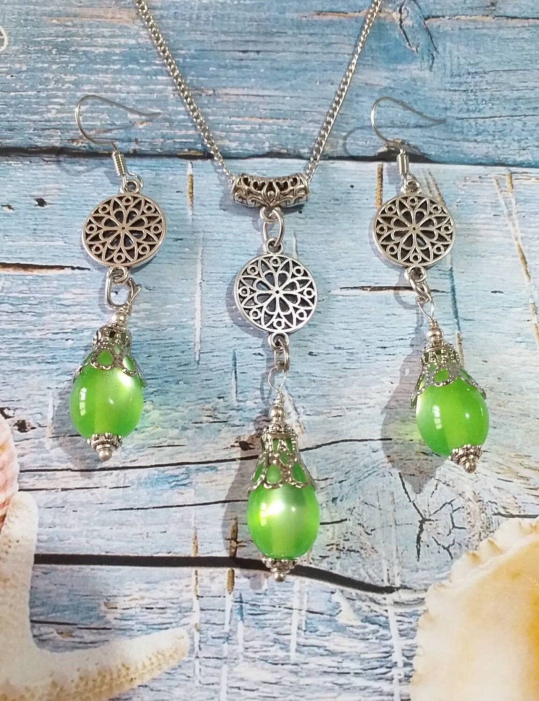 thumbnail image 2 of Light Green Citrine Women's Jewelry Set – Silver Earrings, Pendant, Ring, Platinum Plated 2 of 3
