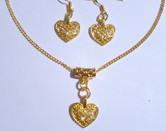 Gold jewelry set heart golden set necklace and earrings Bohemian set Gold tone Heart pendant filigree Antique vintage style set Gift set