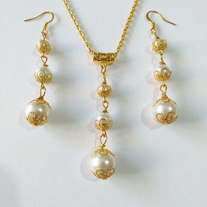 Gold pearl Victorian jewelry set Wedding gold set necklace earrings gold Boho jewelry set Bridal pearl jewelry set Gift pearl set earrings