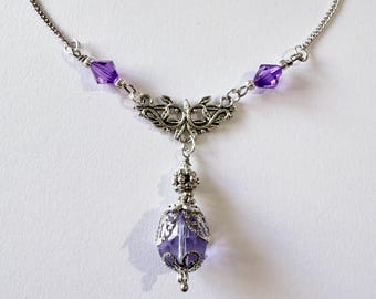 Collar morado Collar de plata Collar victoriano Collar bohemio Colgante de cristal lila Collar de estilo vintage Collar morado antiguo
