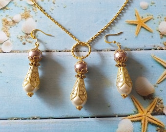 Conjunto de joias de pérolas vitorianas em ouro, conjunto de colar e brincos em filigrana de ouro, conjunto de joias Boho, conjunto de joias estilo antigo, conjunto de joias vintage, conjunto de presente