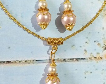 Pearl Gold Victorian jewelry set filigree gold set necklace and earrings Boho pink pearl white pearl jewelry set Antique style set Gift set