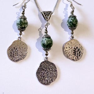 Green Jasper Silver jewelry set green earrings green necklace Victorian jewelry set Boho jewelry Jasper jewelry Jasper earrings leaf pendant