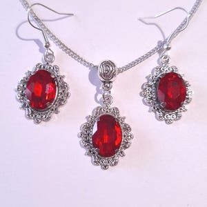 Victorian Rubin rot Silber Schmuckset Rubin rot Kristall Set Halskette Ohrringe Victorian Schmuckset Boho Set Vintage Schmuckset Geschenk