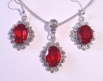 Conjunto de joyas de plata de color rojo rubí victoriano Conjunto de collar y pendientes de cristal rojo rubí Conjunto de joyas victorianas Conjunto bohemio Conjunto vintage Conjunto de joyas rojas regalo