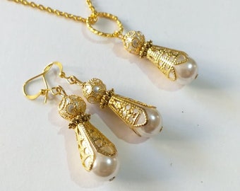 Victorian Pearl Jewelry Set: Filigree Gold Necklace and Earrings