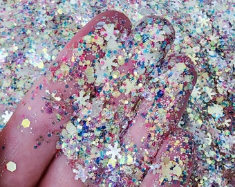 Confetti Snow Chunky Glitter Mix, Snowflakes glitter face body hair nail art, Glitter tumbler resin, Craft glitter supplier
