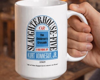 カート・ヴォネガットのコーヒーマグ：スローターハウス・ファイブのアート