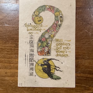 Postal vintage de Halloween de 1914: Signo de interrogación, duendes y brujas