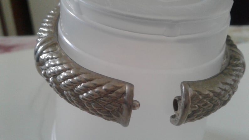 snake skin pattern vintage clamper bracelet silver tone snake cuff vintage hinged silver bracelet reptile bracelet