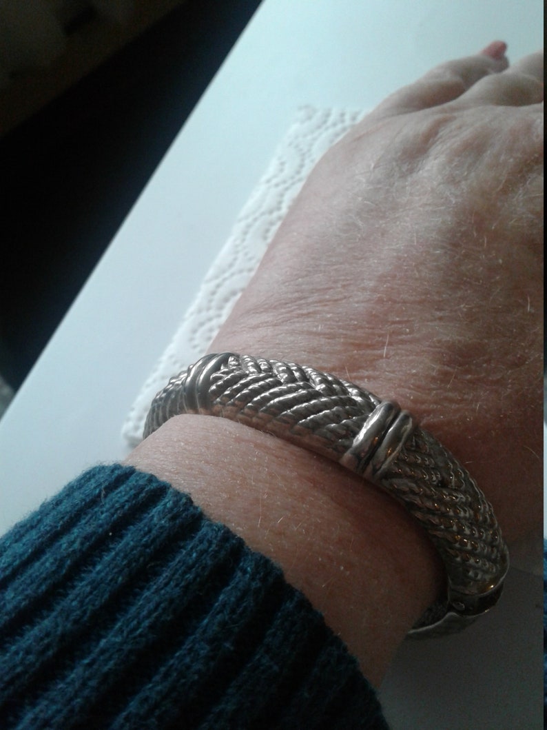 snake skin pattern vintage clamper bracelet silver tone snake cuff vintage hinged silver bracelet reptile bracelet
