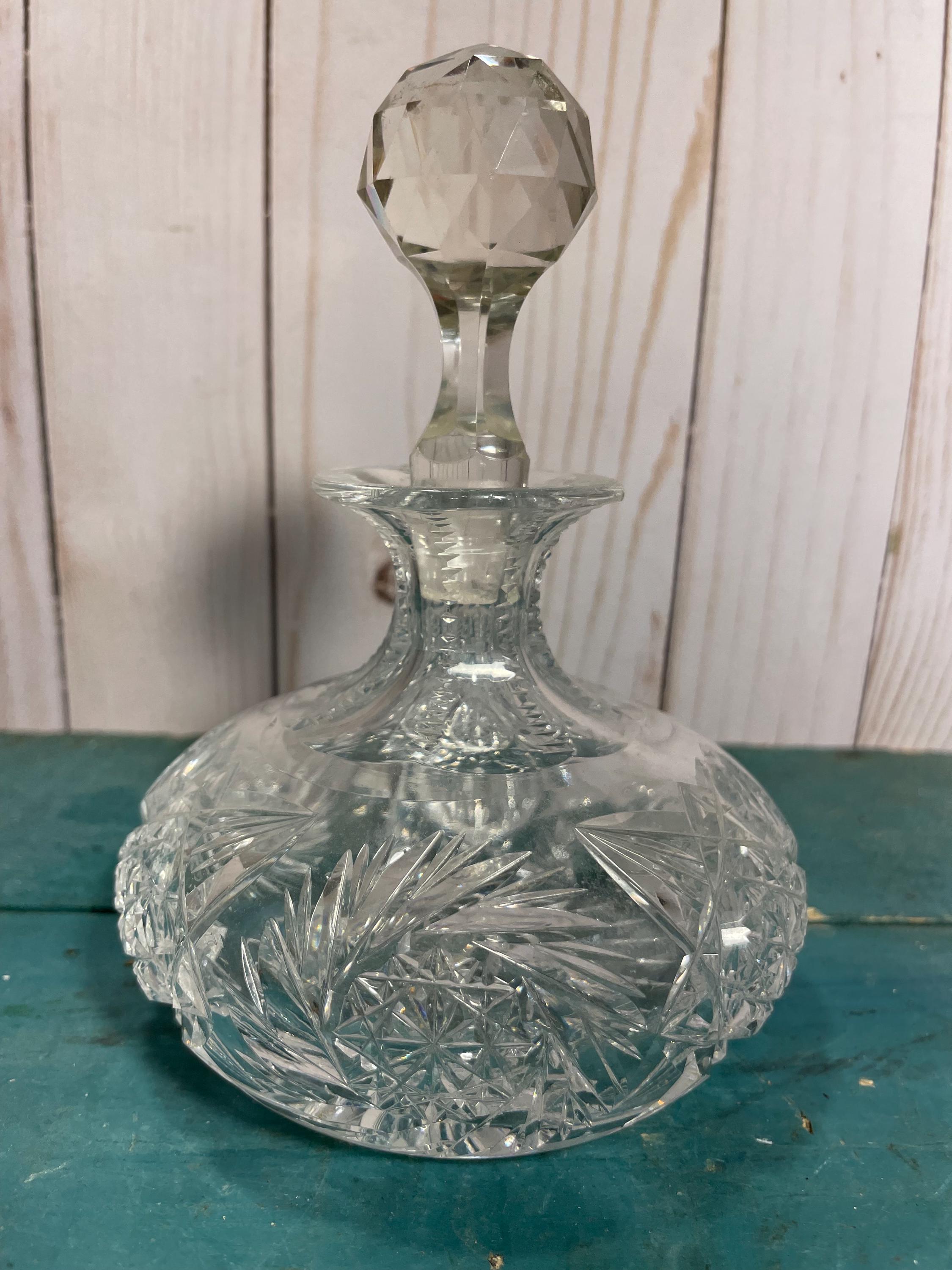 Hobstar Decanter - Etsy