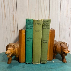 Handcarved vintage bookends, made in Kenya, vintage bookends, office decor, library decor