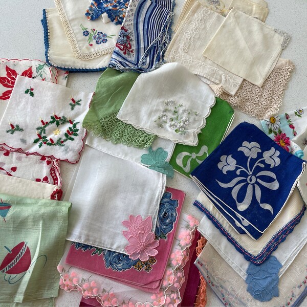 Pañuelos antiguos, paquetes individuales, elección del comprador, bordados, ribetes de ganchillo, ropa de cama vintage, regalo para ella,