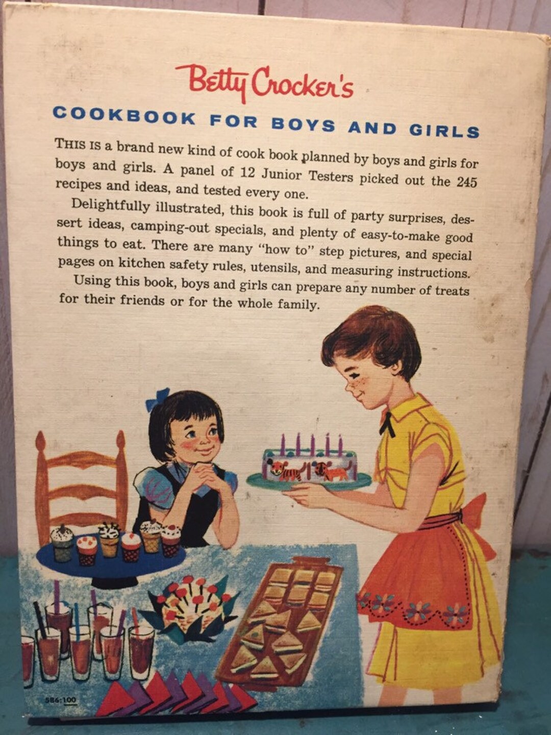 【 THE FIFTH FLOOR COOK BOOK 】 The Fifth Floor: A Michael Kelley Novel (Michael Kelly