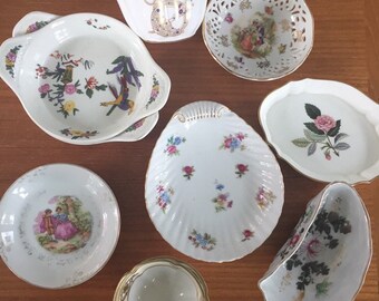 German or English small porcelain bowls dishes plates, perfect for bureau, desk, trinkets