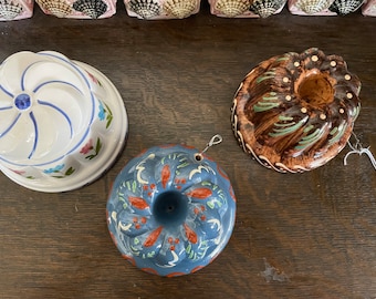 Vintage hand painted bundt pan, buyers choice, French country kitchen decor