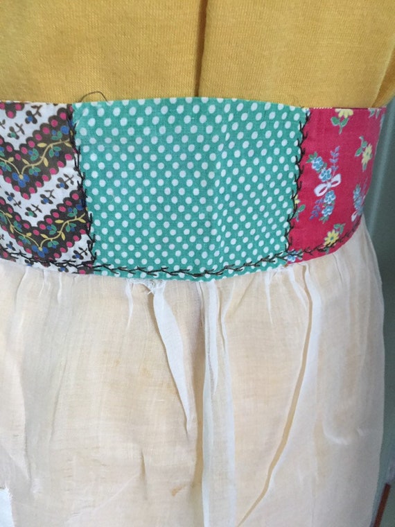 Vintage handmade apron, patchwork, hand embroider… - image 5