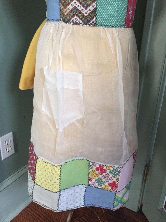 Vintage handmade apron, patchwork, hand embroider… - image 2