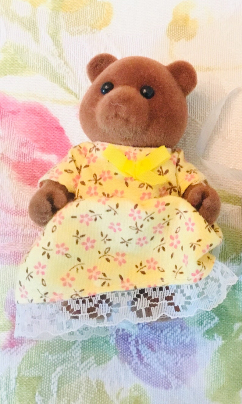 maple town calico critters