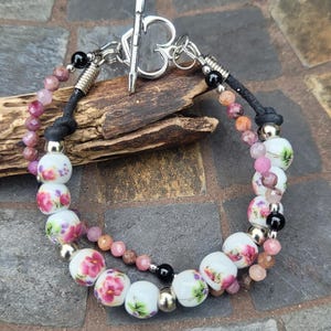 Purple/Pink Flower & Ruby/Sapphire Bead Bracelet