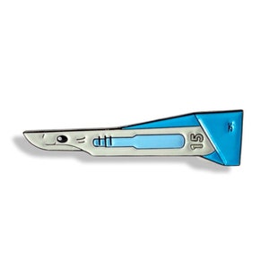 ScalPal Shark Charles - Medical Gifts/ Enamel / Medicine/ MediPins /Surgeon/Nursing /MediThings /Doctor/ Surgery/Vet/Animal