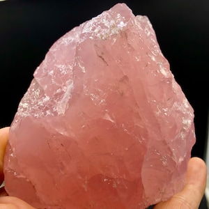 600g Natural Beautiful Natural pink crystal，Pink hibiscus Specimen，From Madagascar # A1048