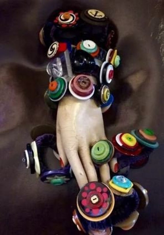 Vintage button bracelets outlet