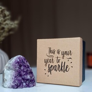 Regalo brillante, regalo de aliento para un amigo, cristal de amatista con buzón