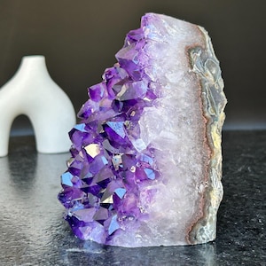 Amethyst Cut Base Crystal, Quartz Geodes, AAA Grade, Amethyst Free Standing Crystal