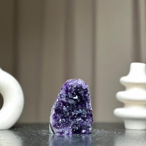 Amethyst crystal stones and geodes for sale