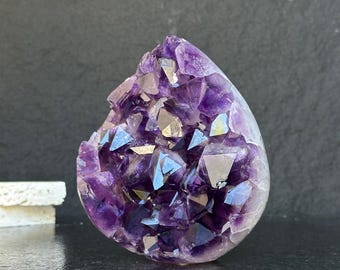 Amethyst Geode Crystal Egg: Polished Agate Stone Formation
