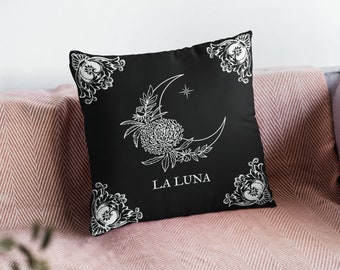 Witchy Decor Gift Moon Throw Pillow, Celestial Aesthetic Goth Home Decor Pillow