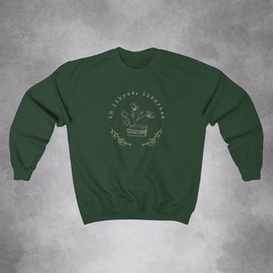 Dark Academia Clothing Bookish Sweatshirt, Indie Plus Size Literature Clothing Forest Green