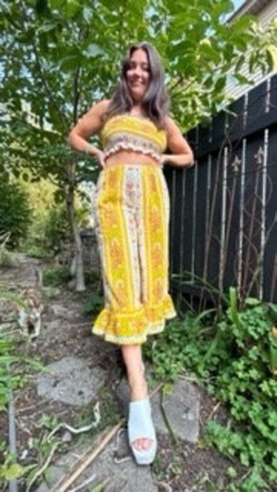 Vintage Upcycled Tube Top/Capri Pant Set