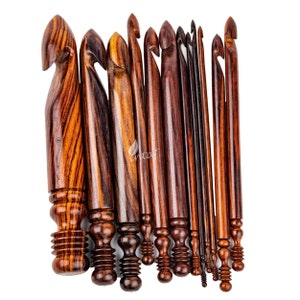Wooden Crochet Hooks Set of 13 - Set 3.5mm to 16mm - Natural Hand Turned Ergonomic Custom Crochet Hooks - Engraved with Sizes