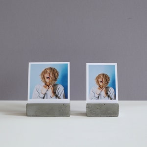 Betonnen fotostandaard | fotostandaard van beton | betonnen fotohouder | concreet