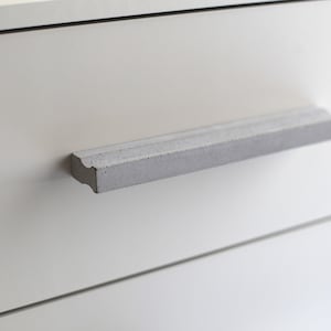 Griffe aus Beton (Set 2 Stück) | Griff | Knopf | Betongriff | Betonknauf | moderner Griff | Möbelgriff | 2er-Set |