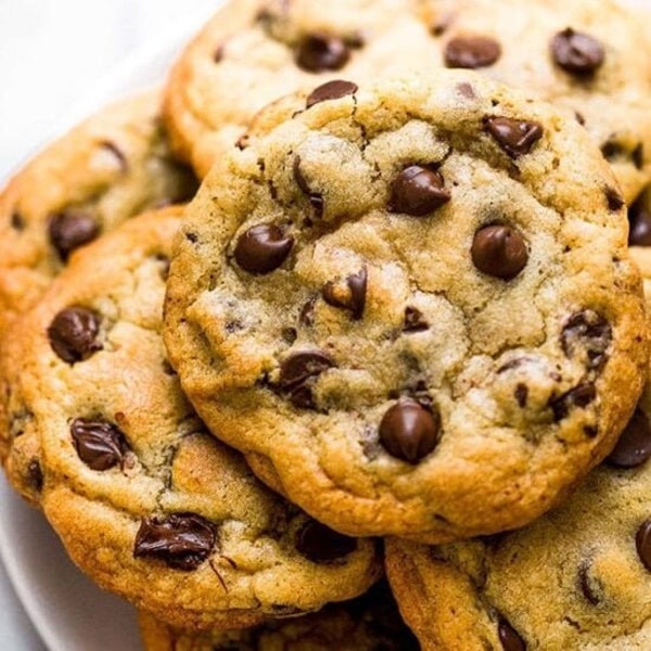 KETO Chocolate Chip Cookies