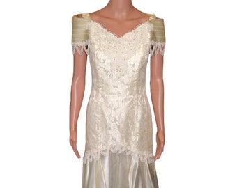 90's Vintage Off Shoulder Ivory Wedding Dress size 6 8 Lace Silk Beaded Mermaid