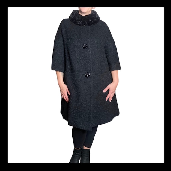 50's Vintage Black Wool Coat with Black Fur Colla… - image 1