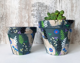 Floral indoor plant pot, Botanical pattern hand painted planter, Wildflower design terracotta planter with drainage hole, Gift for home