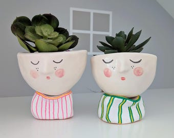 Quirky little interactive ceramic planter with drainage hole,  Head plant pot, Fun gift for plant lover
