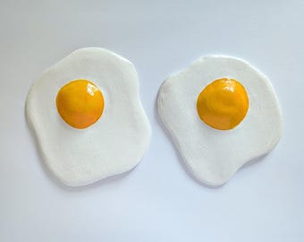 Ceramic fried egg decoration, Quirky pottery novelty egg decor, Fun breakfast food ornament, Sunny side up pottery gift