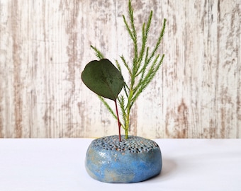 Ceramic bud vase, Dry flower display stand, Ceramic ikebana vase for minimalist dry flower composition, Table decor for floral arrangement