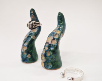 Ceramic octopus tentacle ring cone, Jewellery storage, Unusual ring display, Ocean lover gift, Quirky home decor, Kraken art